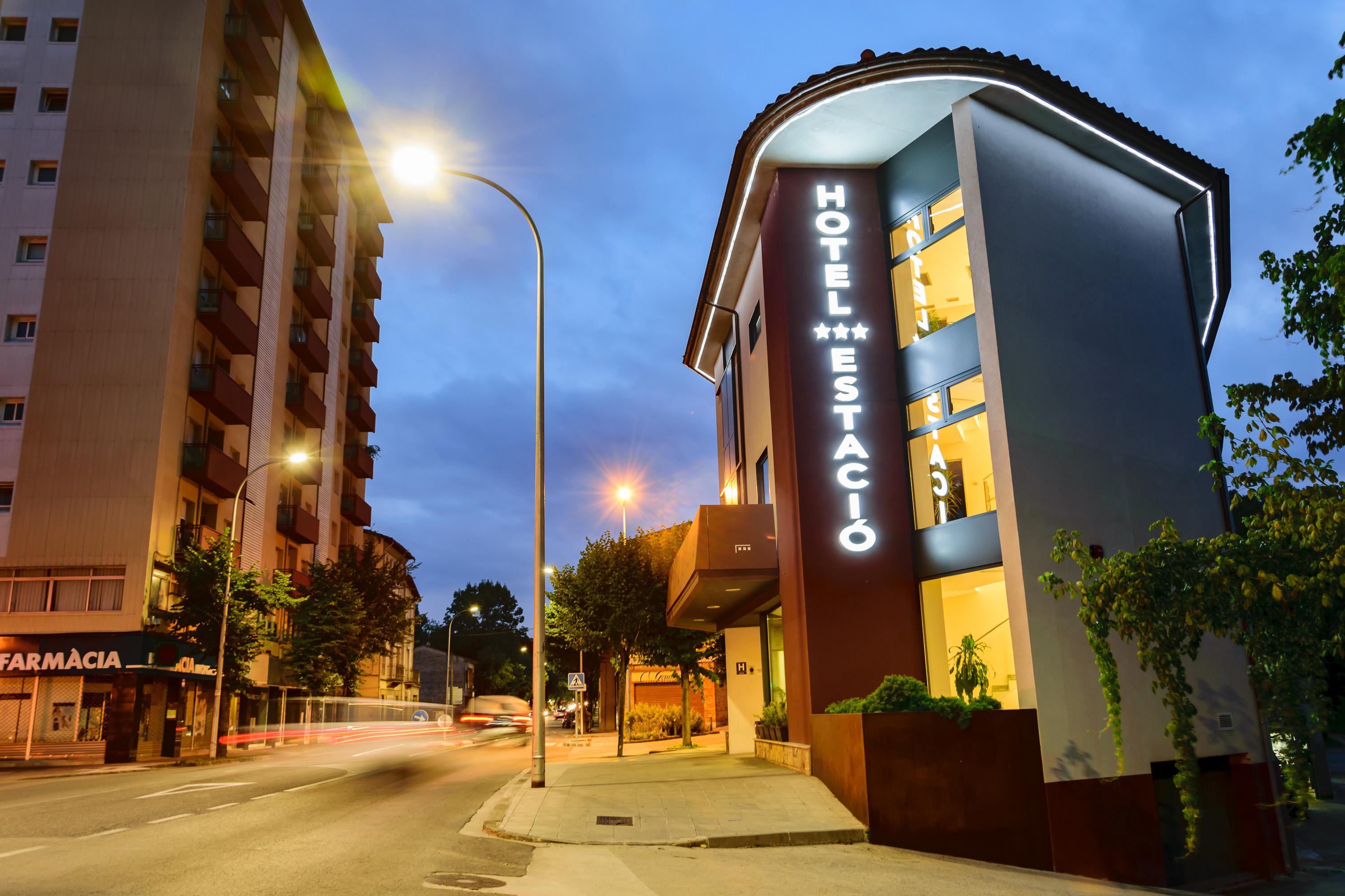 Hotel Estació Olot Exterior foto
